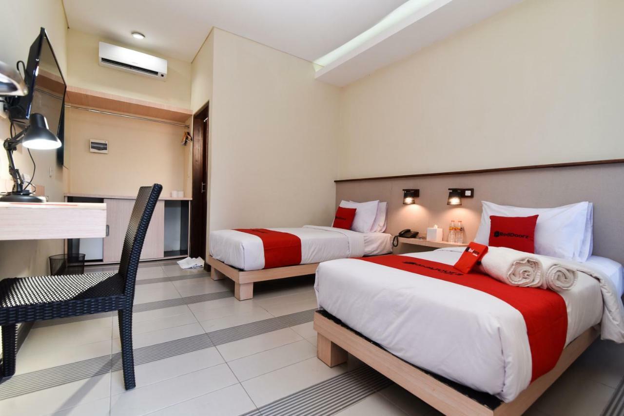 Hotel Reddoorz Near Legian Street Kuta Lombok Exteriér fotografie